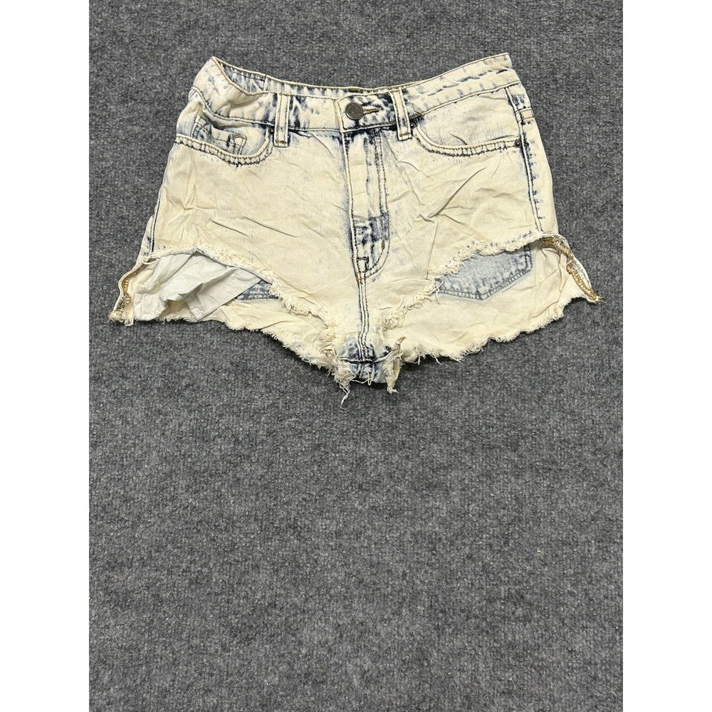 BDG Denim Shorts Womens Size 26 Light Acid Wash High Rise Lou Hi-Low Frayed Hem